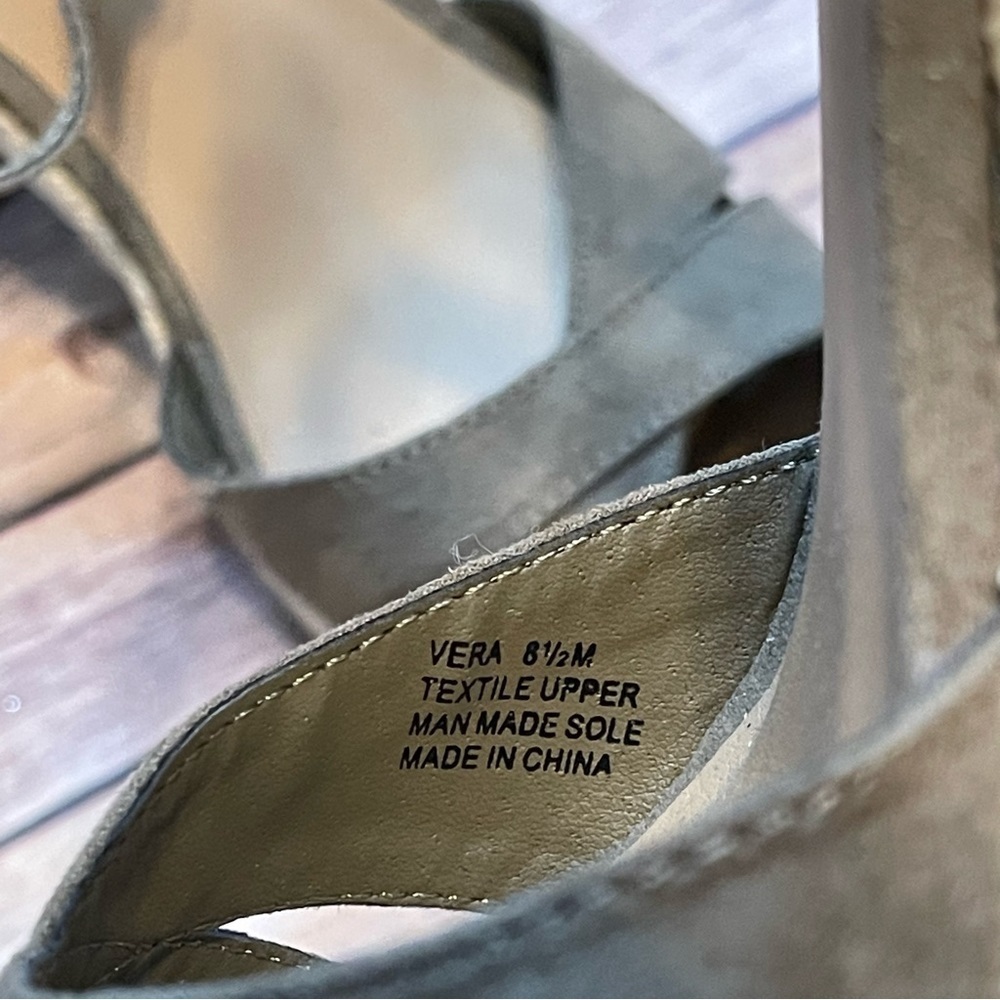Kaari Blue Vera Size 8.5 Olive Green Suede Platform Espadrille Jute Heel - Picture 9 of 14